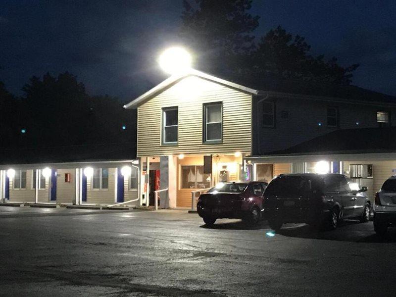 Americas Best Value Inn Jonesville/Hillsdale Exterior foto