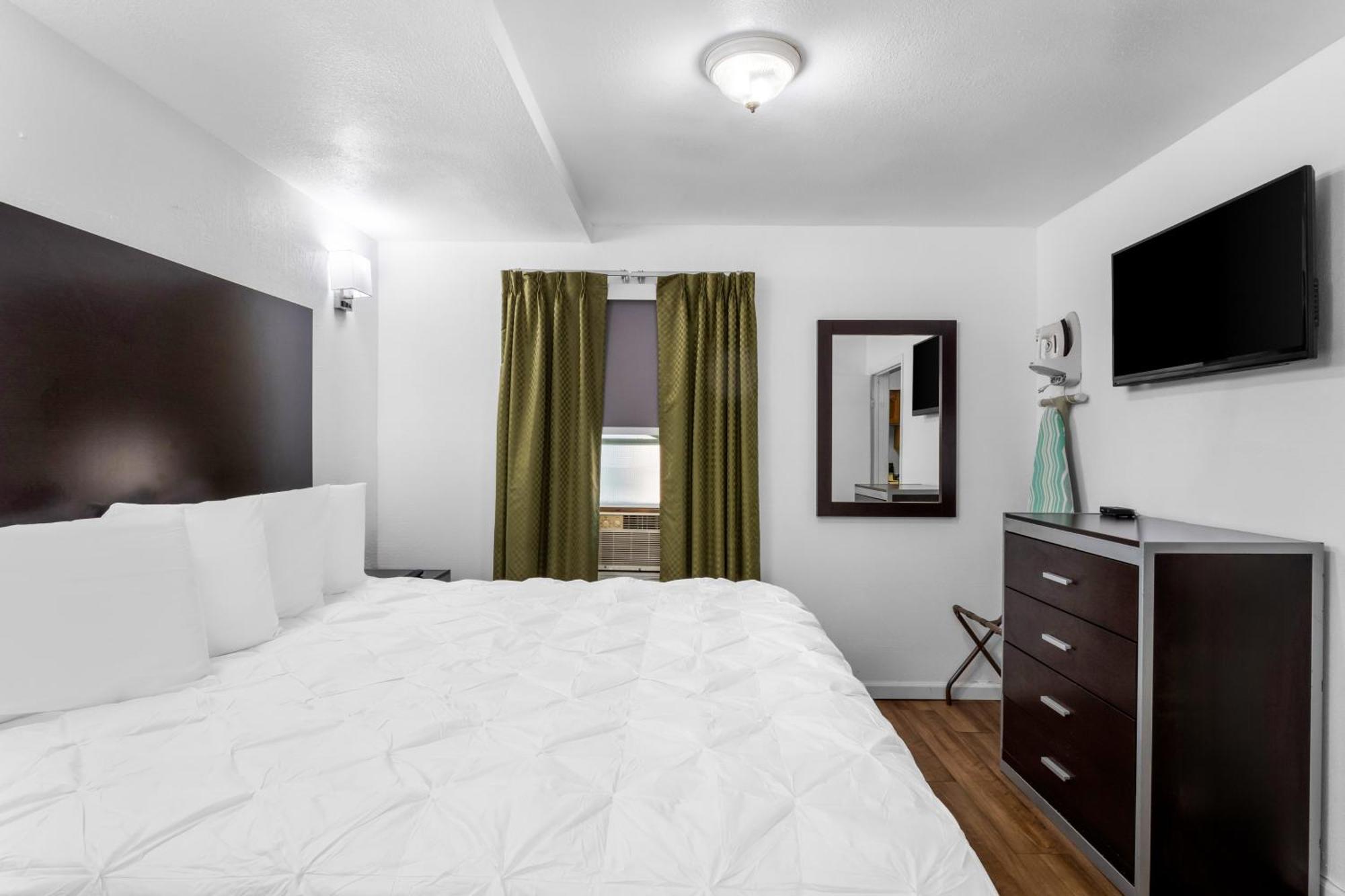 Americas Best Value Inn Jonesville/Hillsdale Exterior foto