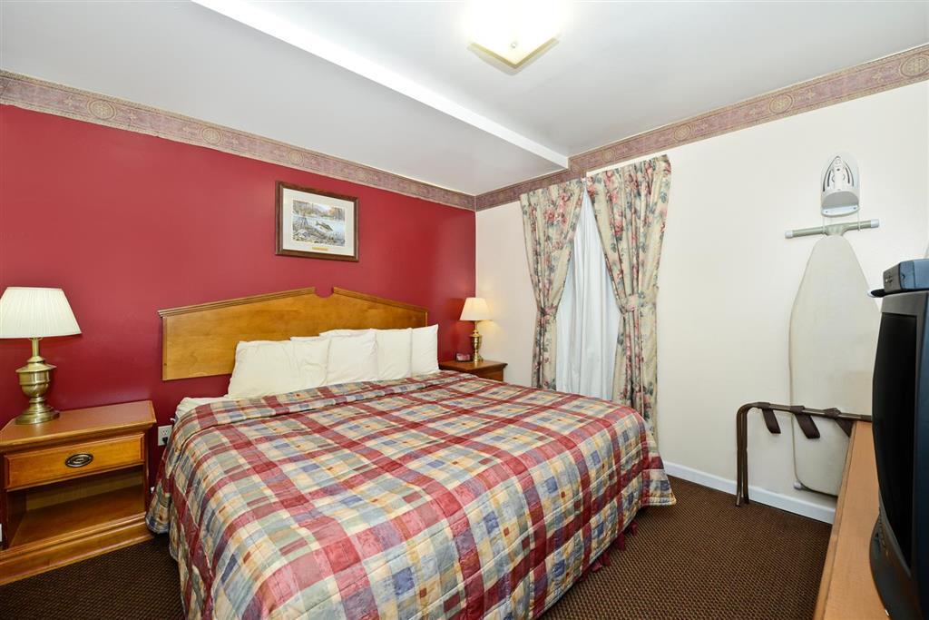Americas Best Value Inn Jonesville/Hillsdale Quarto foto